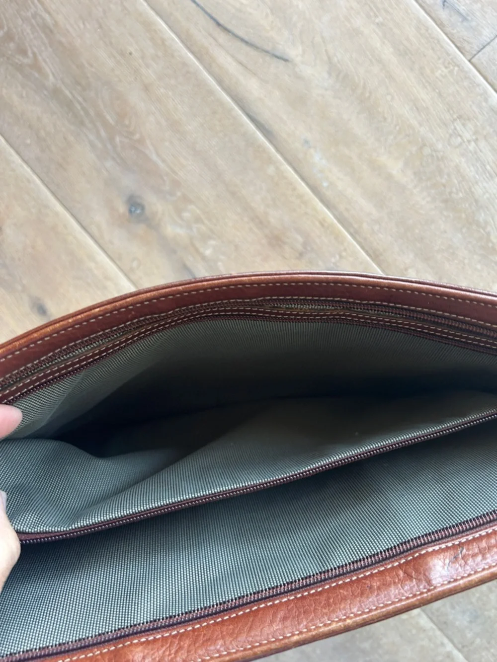 Men's Brown Leather Sleeve - Elegant Pebbled Finish